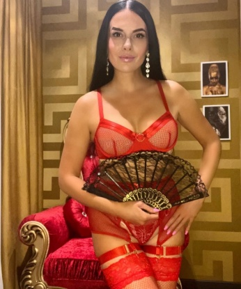Камилла