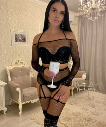 Камилла