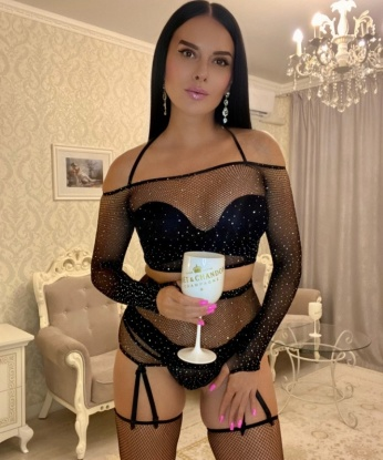 Камилла